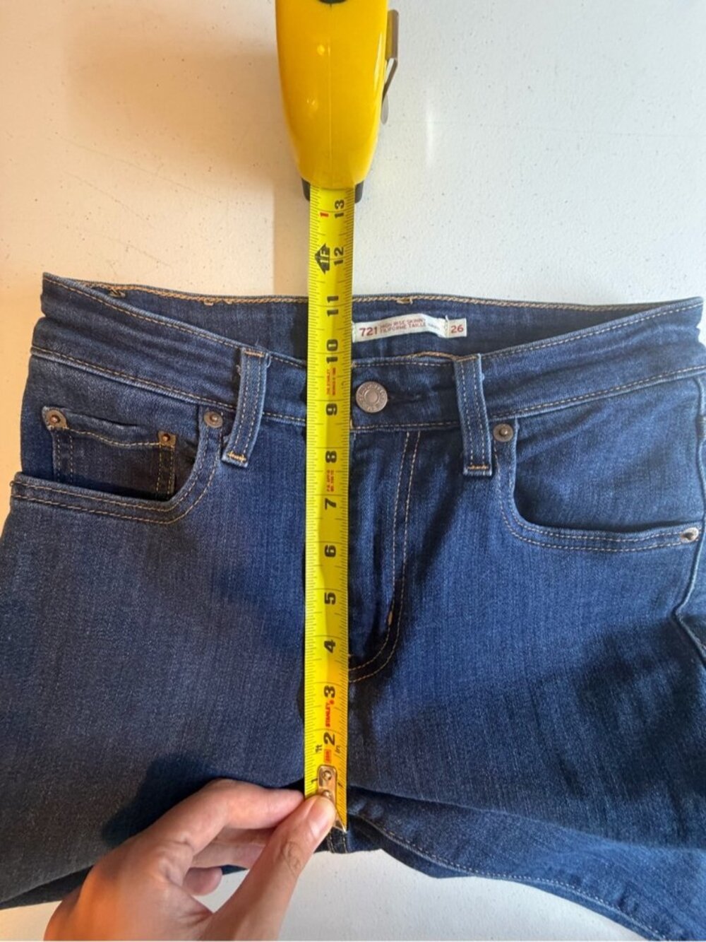 Levis 721 High Waisted Rise Skinny Jeans Stretchy Dark Wash Blue Denim size 26 - Picture 12 of 13